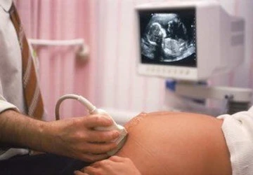 Mang thai giả 'làm khó' bác sĩ ảnh 1