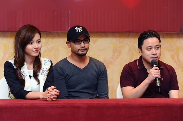 Midu hút hồn với vẻ đẹp trẻ thơ ảnh 1