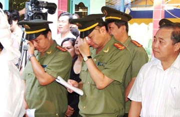 Hình ảnh tiễn đưa đại tá Lý Đại Bàng về với Đất mẹ ảnh 2