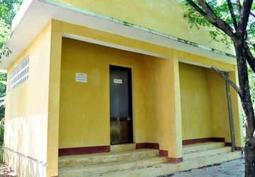 Gần 6 tỷ đồng xây dựng 13 nhà vệ sinh ảnh 1