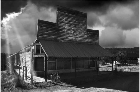 Ánh sáng xuất sắc trong tấm hình của thành viên Shot in the Dark Images trên Flickr. Ánh sáng xuất sắc trong tấm hình của thành viên Shot in the Dark Images trên Flickr.