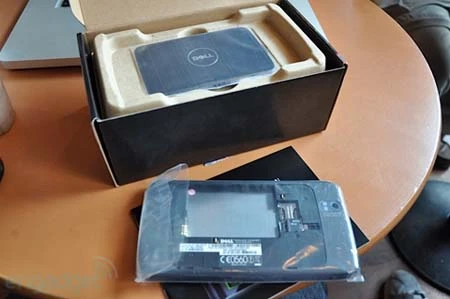 "Đập hộp" Dell Streak màn hình 5 inch ảnh 2