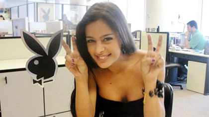 Larissa Riquelme bập phải gã Don Juan ảnh 1