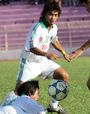 Các cầu thủ Tiền Giang nhận được tin nhắn gợi ý bán độ ảnh 1