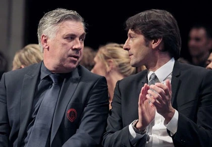 Ancelotti thừa nhận muốn có Torres và Berbatov ảnh 1