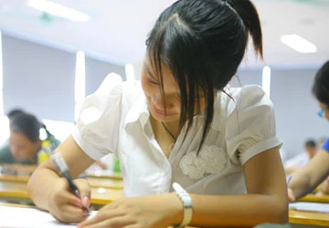 Đề Hóa dễ thở hơn Toán, Lý ảnh 1