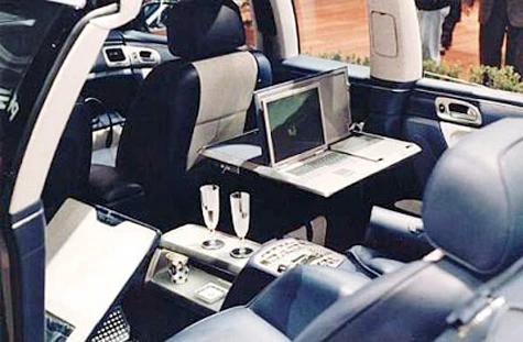 "Vệ sỹ chống đạn" nhà lãnh đạo Mỹ, Anh, Pháp, Đức ảnh 6