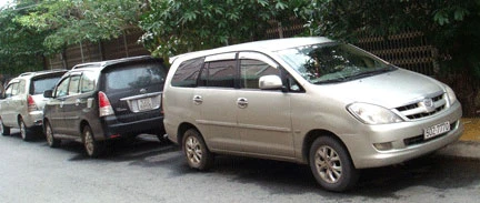 Lừa lấy 8 chiếc Innova sang Campuchia đánh bạc ảnh 3