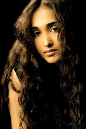 Diễn viên Bollywood treo cổ ở tuổi 25 ảnh 2