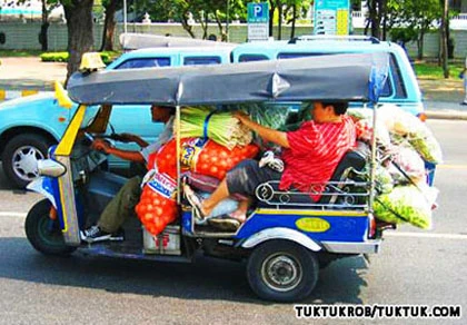 Xe lam lọt Top 10 taxi... xịn nhất thế giới ảnh 1