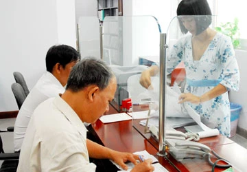 Nỗi niềm “nghề” tiếp bạn đọc ảnh 1