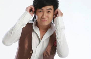 Hotboy của Những nụ hôn rực rỡ ảnh 3