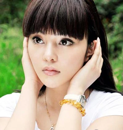 "Sốc" vì cô gái giống hệt Phạm Băng Băng ảnh 2