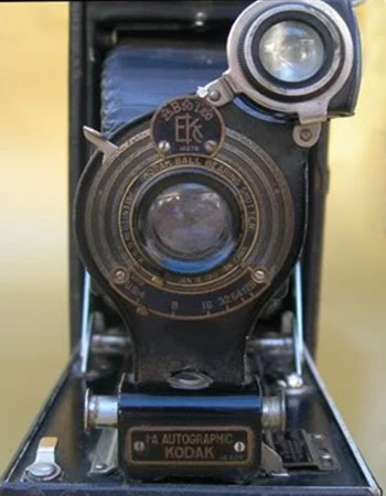 Bộ sưu tập máy ảnh 100 tuổi trên eBay ảnh 1