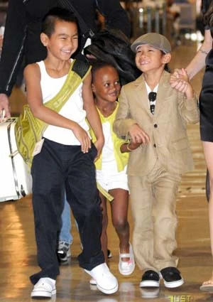 Pax Thien mặc theo phong cách Brad Pitt ảnh 3