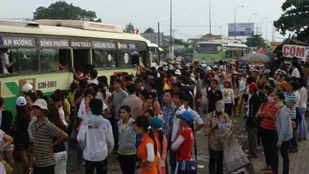 Một lần đi chơi lễ… ớn tới già ảnh 5