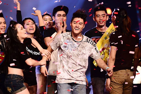 Lâm Vinh Hải đoạt giải nhất 400 triệu qua "Thử thách cùng bước nhảy" ảnh 1