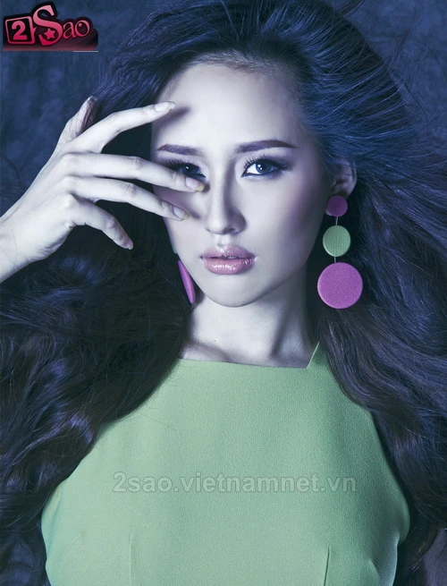 Mai Phương Thúy “nổi loạn” trong hình ảnh mới ảnh 3