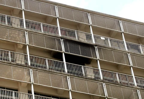 Cháy bệnh viện Chợ Rẫy, bệnh nhân nháo nhào ảnh 3