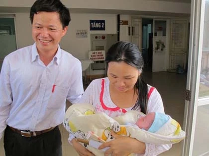 Những hình ảnh về nhà cảm động của cháu bé bị bắt cóc ảnh 9