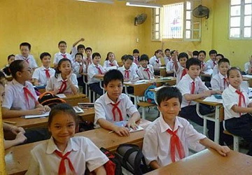 Hiệu trưởng chạy trốn vì áp lực tuyển sinh ảnh 1