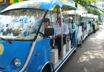 Ô tô điện không dễ ra phố ảnh 1