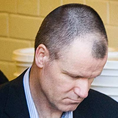 Gã đại tá bệnh hoạn ảnh 1