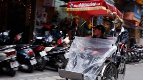 Đốt lửa chống rét ảnh 5