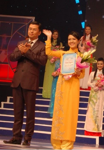 Thí sinh Nguyễn Thị Trang Phương đoạt giải nhất ảnh 11