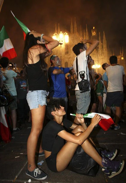 Pirlo và Balotelli rơi lệ vì thua Tây Ban Nha ảnh 8