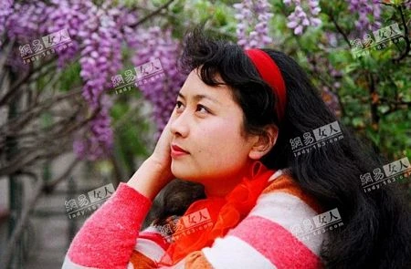 Ảnh hiếm thời trẻ của đệ nhất phu nhân Trung Quốc ảnh 2 Ảnh hiếm thời trẻ của đệ nhất phu nhân Trung Quốc ảnh 2