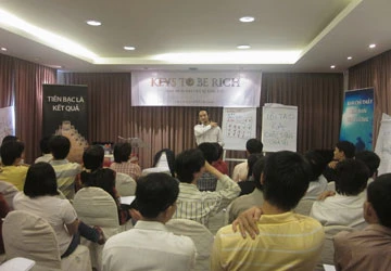 Làm giàu từ việc… dạy làm giàu ảnh 1 Làm giàu từ việc… dạy làm giàu ảnh 1