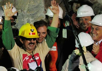Tường thuật trực tuyến giải cứu 33 thợ mỏ Chile ảnh 6 Tường thuật trực tuyến giải cứu 33 thợ mỏ Chile ảnh 6