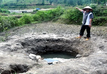Nghi án nhiễm độc thuốc diệt cỏ: 'Nước giếng ruộng nguy hiểm' ảnh 1