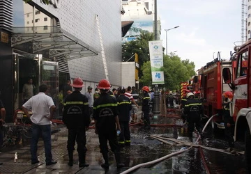 Cháy lớn tại quán bar Barocco ảnh 2 Cháy lớn tại quán bar Barocco ảnh 2