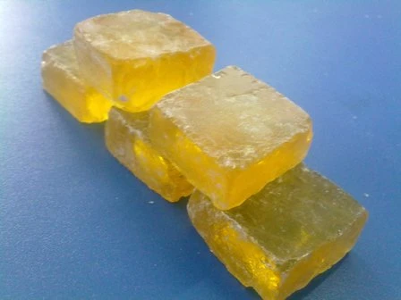 Nhổ lông gia cầm bằng nhựa thông, sáp: Người ăn nhiễm độc ảnh 1