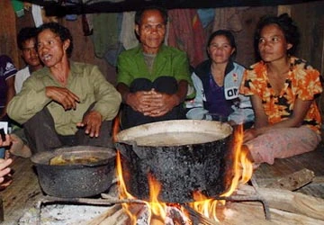 Kỳ bí ở "Thung lũng mất tích": Những “chiến binh” rừng rậm ảnh 1 Kỳ bí ở "Thung lũng mất tích": Những “chiến binh” rừng rậm ảnh 1