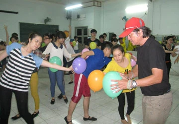 Kịch câm hồi sinh ảnh 1