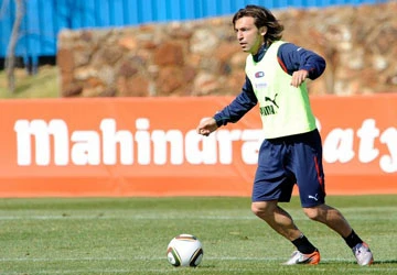 Italia lên danh sách dự VL Euro 2012: Andrea Pirlo trở lại ảnh 1