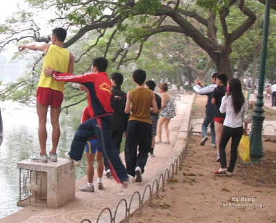 Cụ Rùa nổi sáng 3-3 ảnh 2