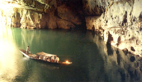 Du lịch ồ ạt giảm giá tour săn khách ảnh 1