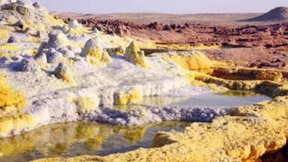 Những hiện tượng kỳ lạ sau thiên tai ảnh 3