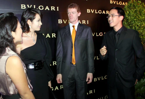 Ngọc Ánh khoe dáng bên 'nữ hoàng sexy' Kim Hye Soo ảnh 6