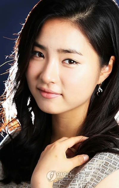 Shin Se-kyung: Ngôi sao truyền hình “hot” nhất Hàn Quốc 2010? ảnh 2