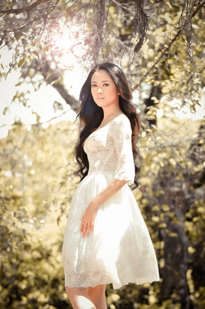 Gặp lại Nhã Uyên - nhan sắc Huế một thời gây "náo loạn" ảnh 3