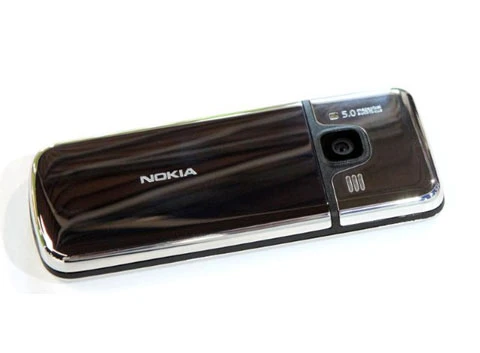 "Người mẫu" Nokia 6700 Classic ảnh 3