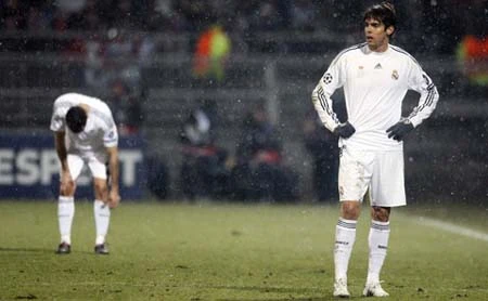 Kaka đang bị xử hội đồng ảnh 2