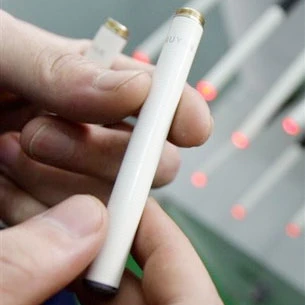 Coi chừng nghiện thuốc lá điện tử ảnh 2 Coi chừng nghiện thuốc lá điện tử ảnh 2