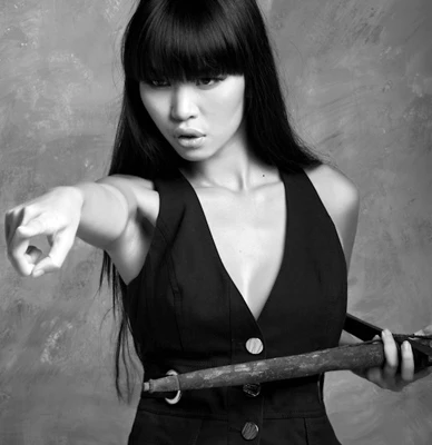 Ngắm siêu mẫu Hà Anh-nữ chiến binh gợi cảm ảnh 1