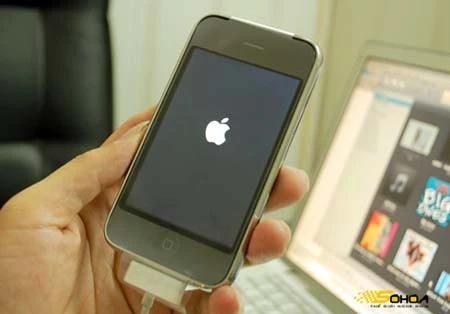 Nên hay không jailbreak iPhone ảnh 3